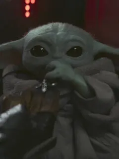 Star Wars Thrills: Baby Yoda Toys, Mandalorian Season 2 & More
