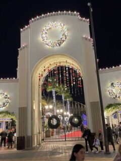 Universal Studios Hollywood Holiday Festivities