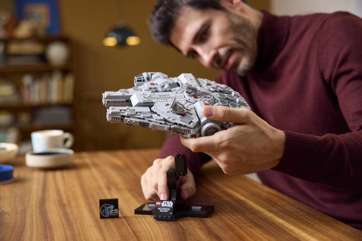 LEGO Star Wars Celebrates 25th Anniversary