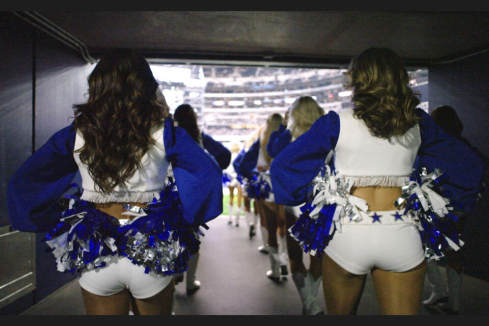 Dallas Cowboy Cheerleaders Salary