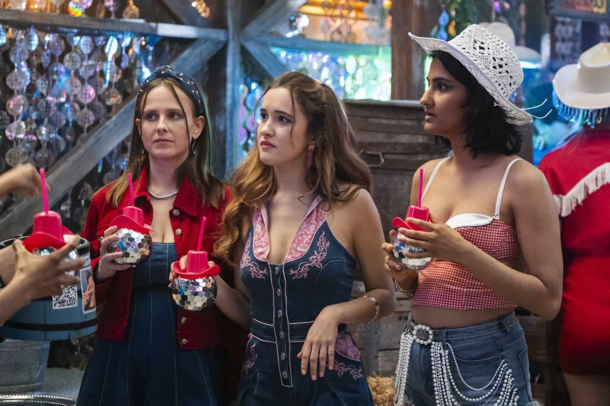 The Sex Lives of College Girls Season 3