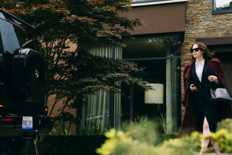 Focus Features Unveils Teaser for Yorgos Lanthimos' Bugonia