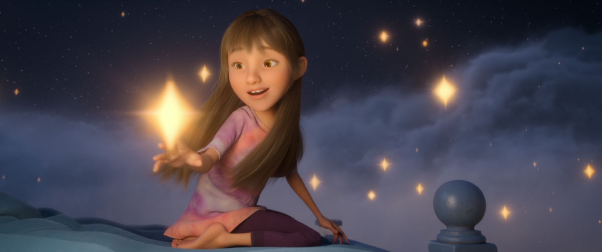 Jolie Hoang-Rappaport as Stevie