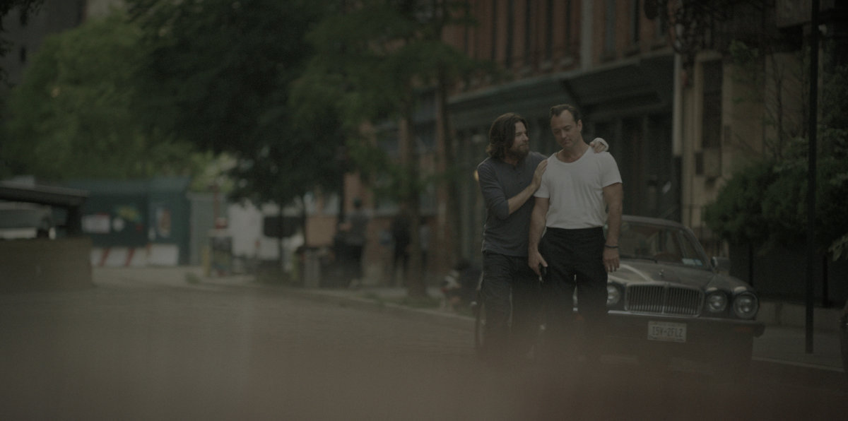 Jason Bateman as Vince, Jude Law as Jake