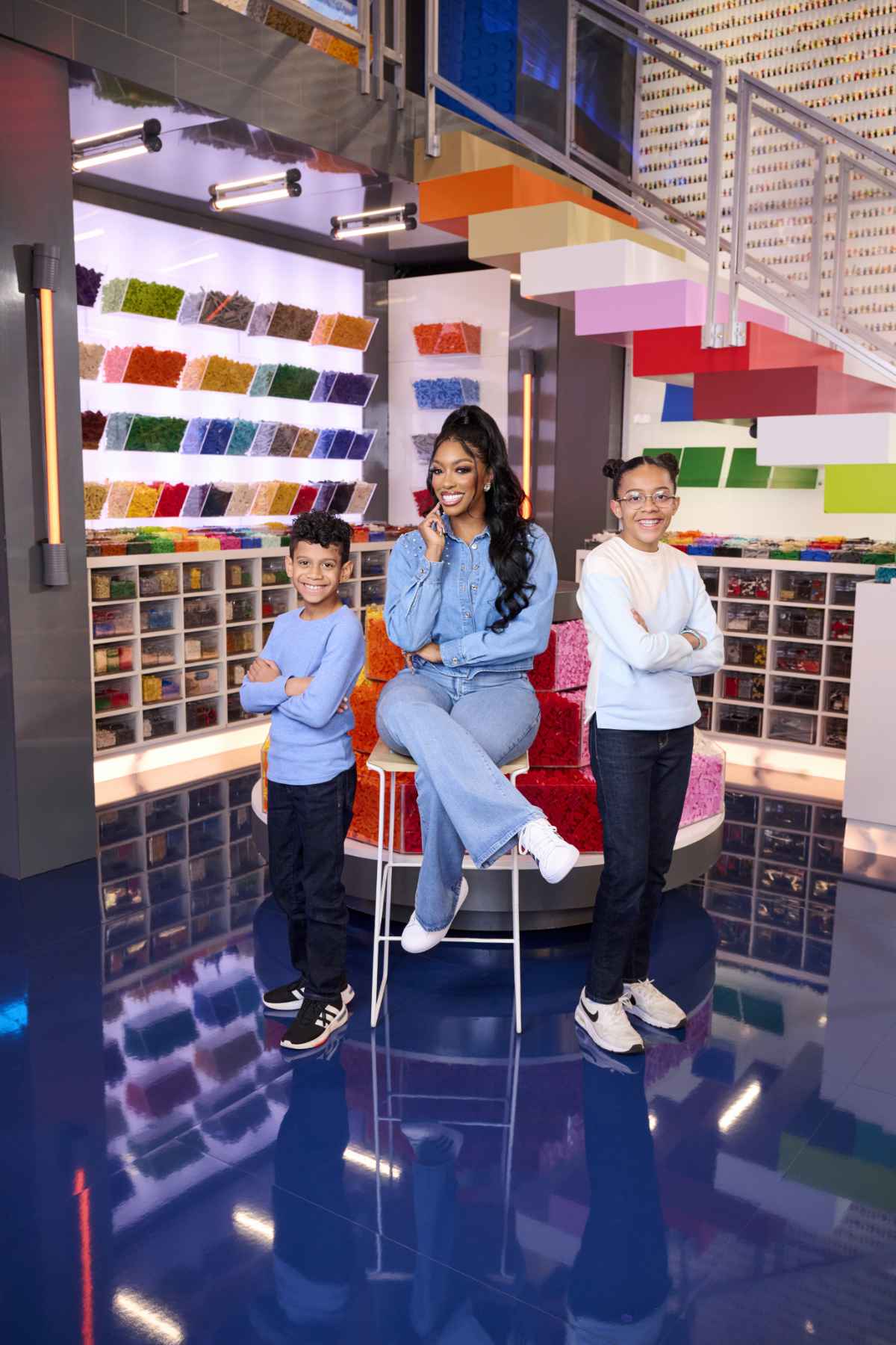Contestant Max, Special Guest Porsha Williams, and Contestant Zoe