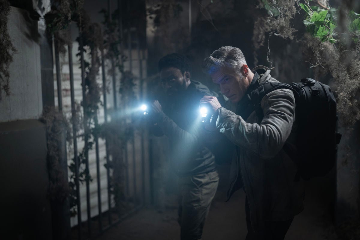 Babs Olusanmokun as Dr. MíBenga and Anson Mount as Capt. Pike