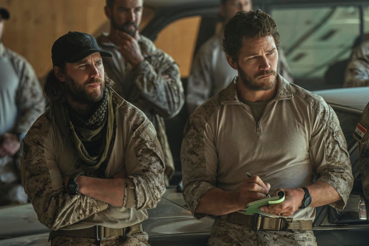 Ben Edwards (Taylor Kitsch), James Reece (Chris Pratt)