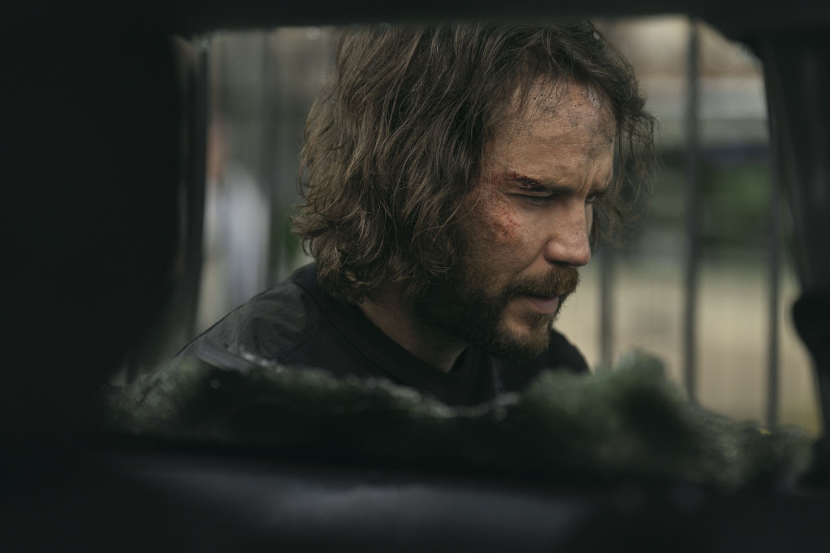 Taylor Kitsch (Ben Edwards)