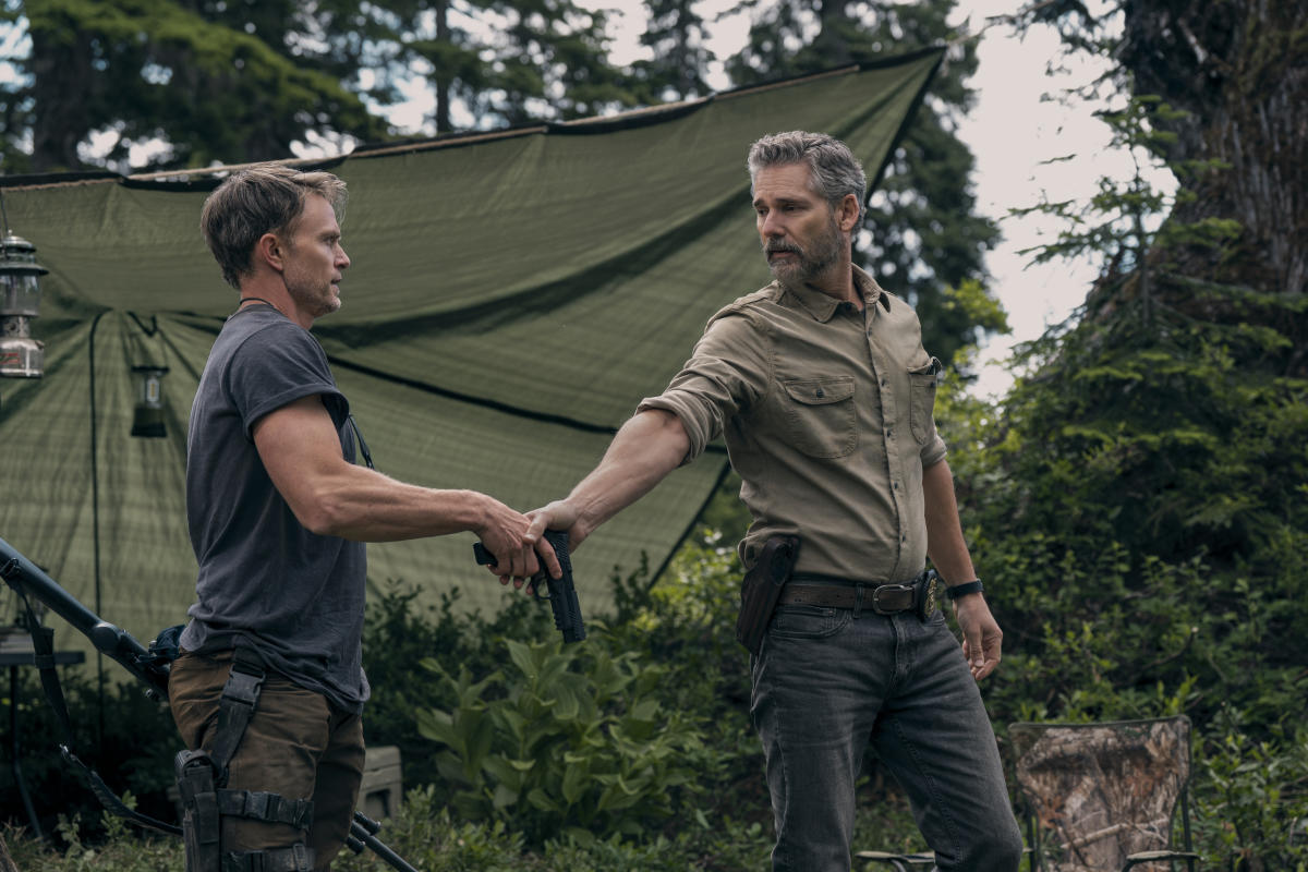 Wilson Bethel as Shane Maguire, Eric Bana as Kyle Turner