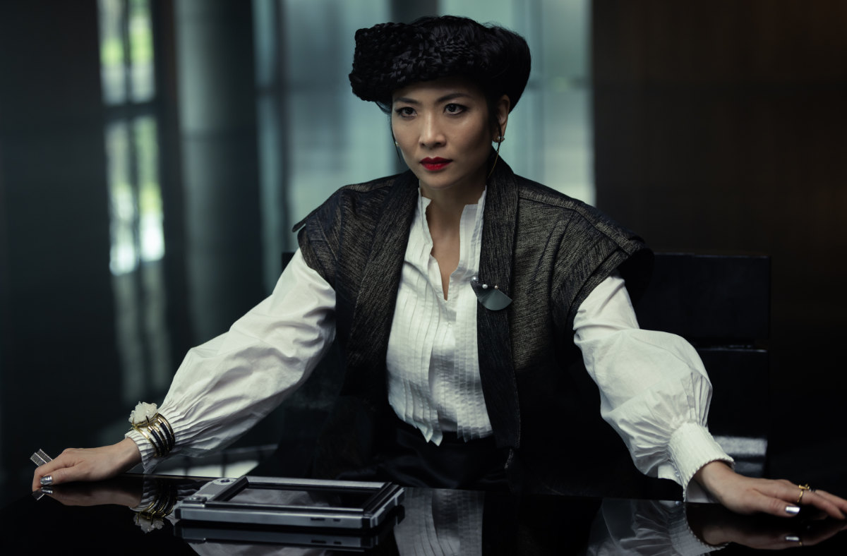 Sandra Yi Sencindiver as Yutani