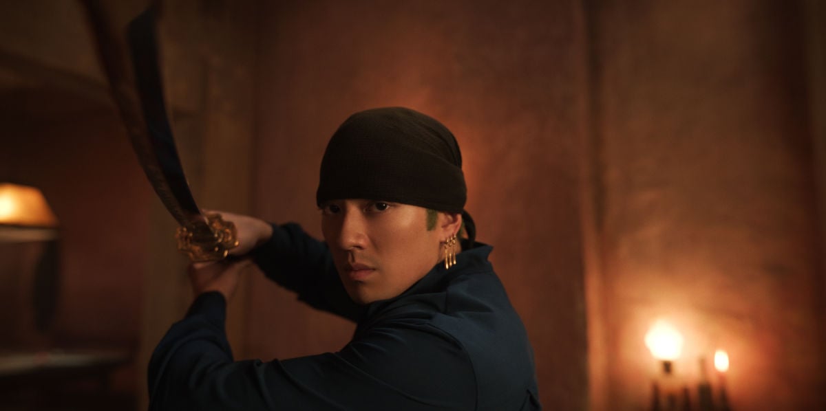 Mackenyu as Roronoa Zoro