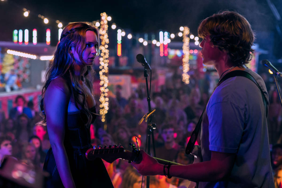 SOPHIA (Lilah Pate), CHARLIE (William Lipton)