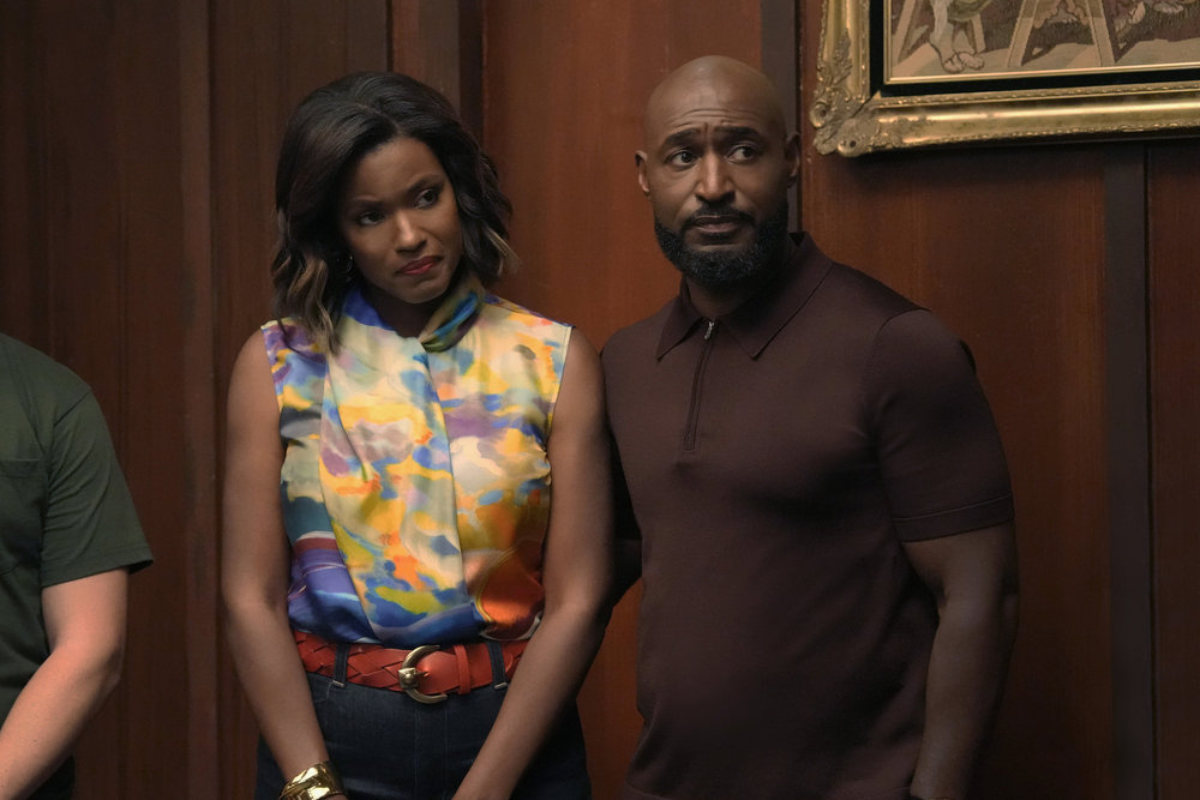 Cassandra Freeman as Vivian, Adrian Holmes as Philip