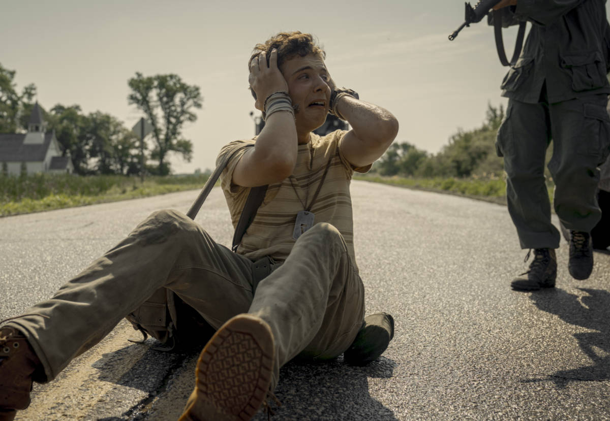 Roman Griffin Davis as Curly