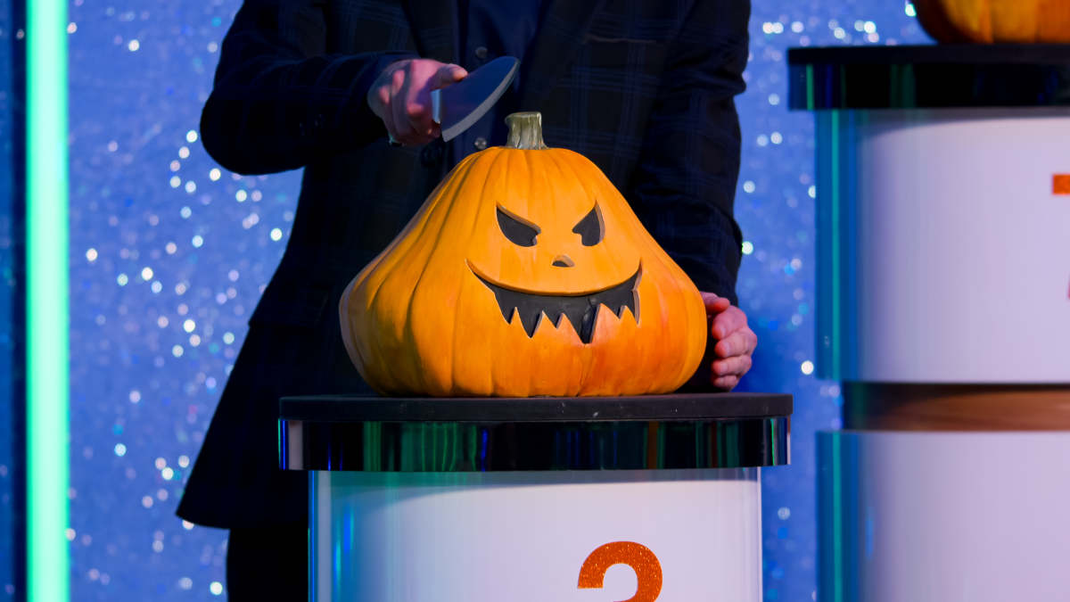 Netflix October 2025 - Is It Cake? Halloween