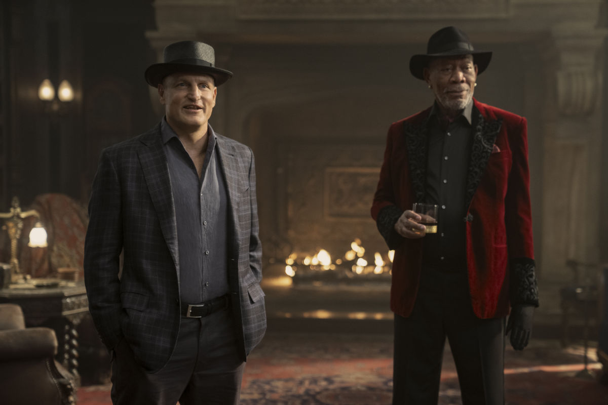 Woody Harrelson as Merrit McKinney and Morgan Freeman as Thaddeus Bradley