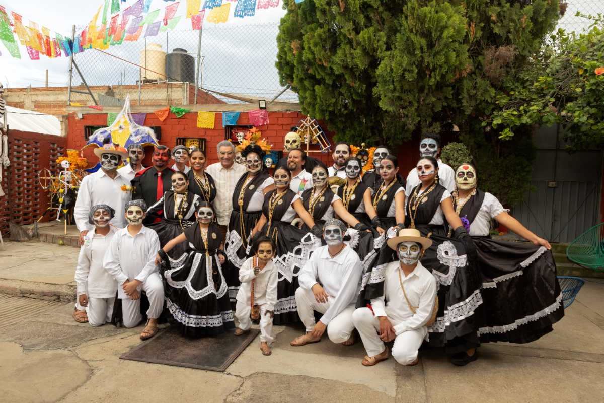 Eugene Levy celebrating Día de los Muertos in Oaxaca, Mexico