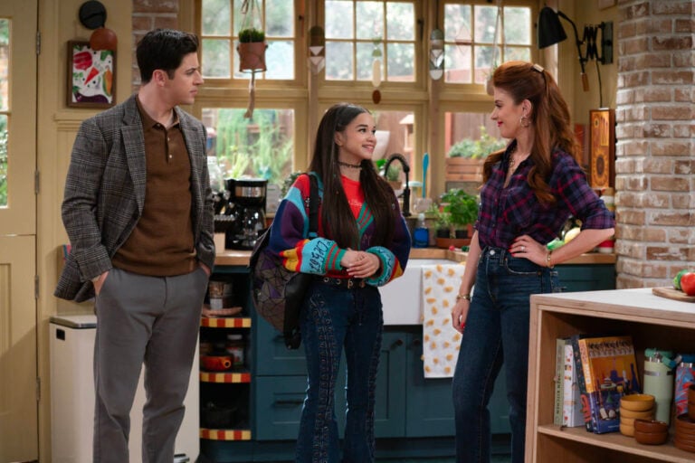Wizards Beyond Waverly Place Season 2 Trailer and Key Art Debut