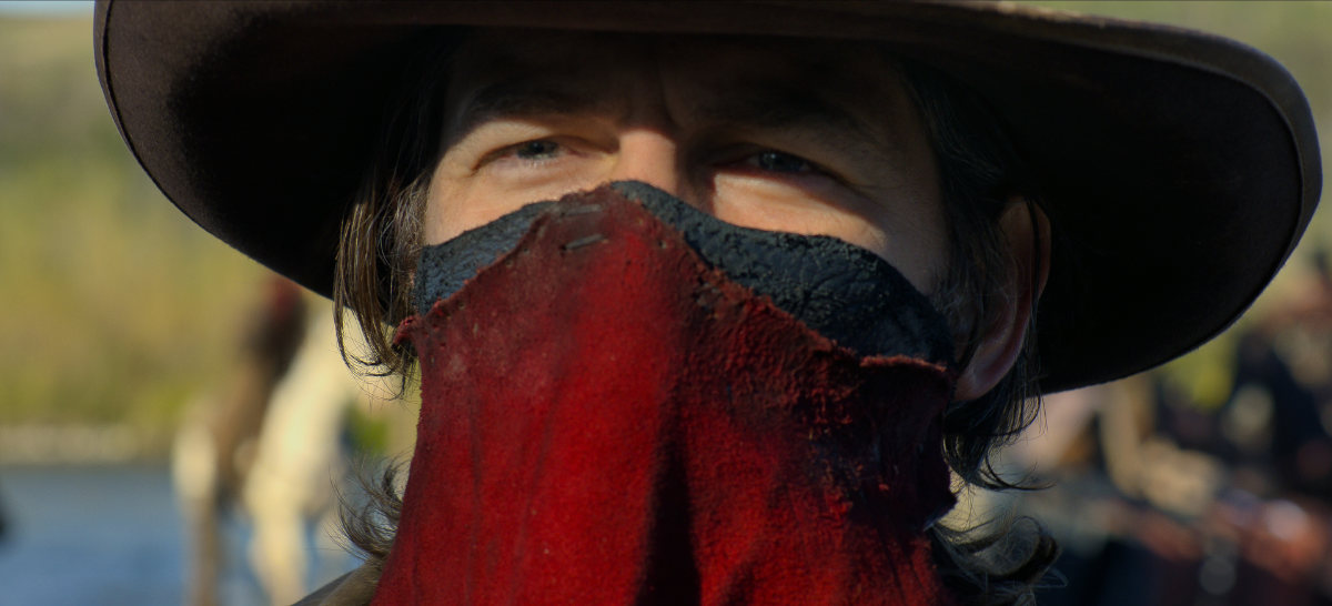 Michiel Huisman as Xavier Roache