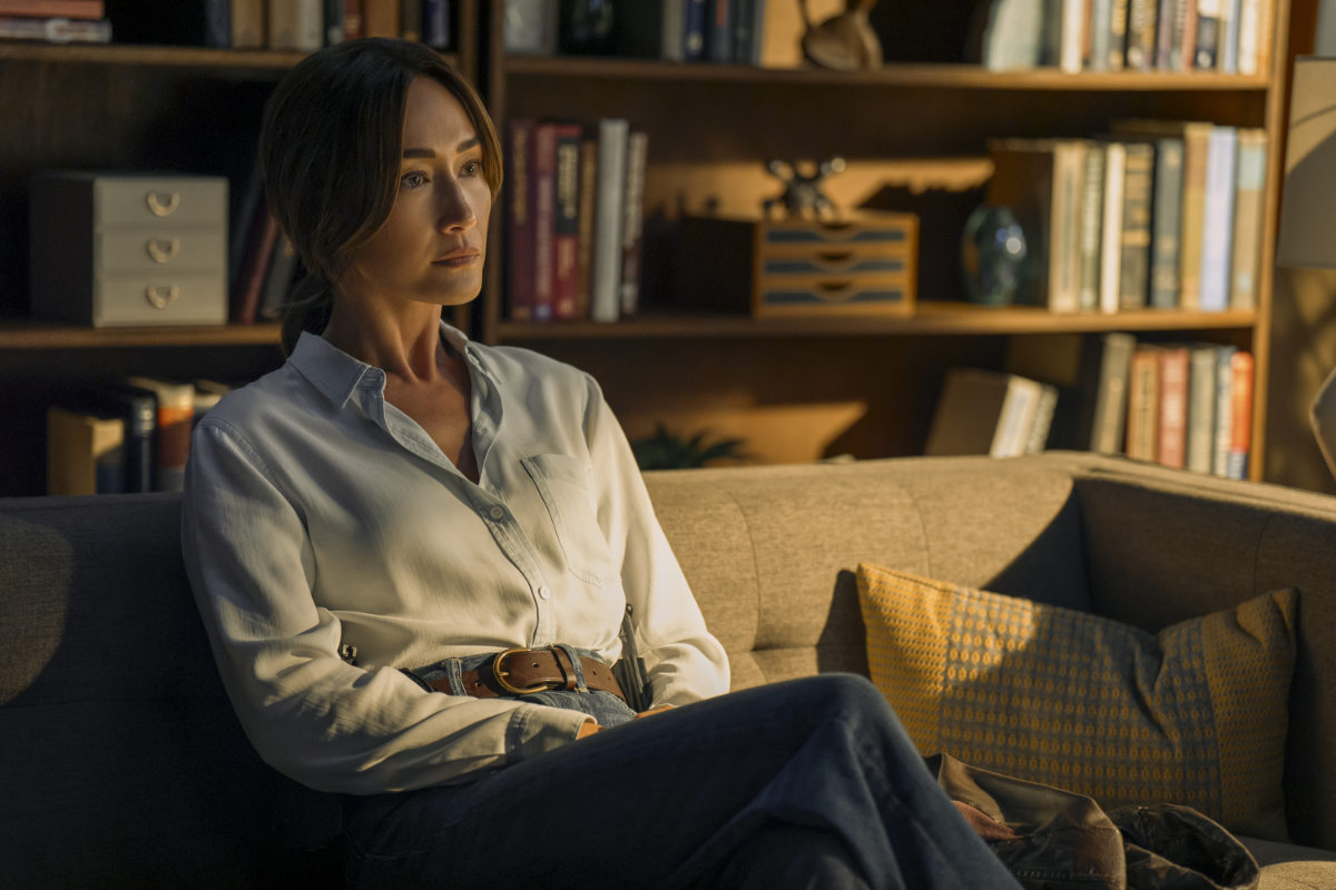 Maggie Q (Renée Ballard)