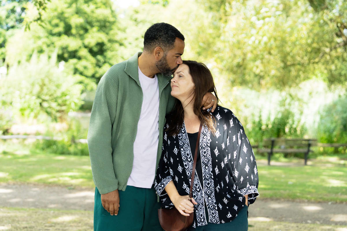 Nick Davis (BEN BAILEY SMITH) and Dr Liz Burgess (JO JOYNER)