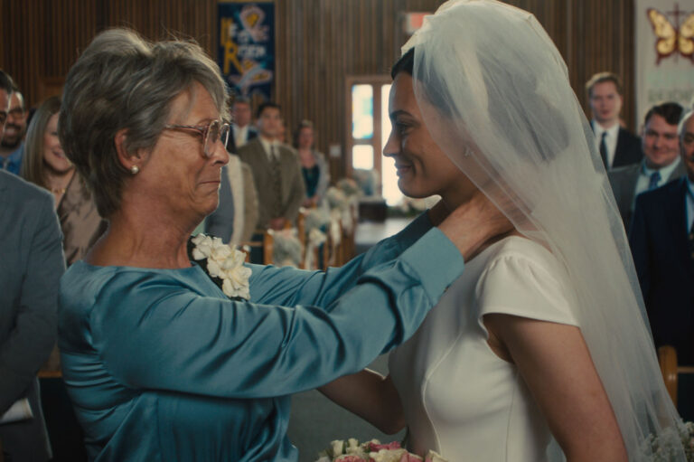 Ella McCay Trailer and Poster Unveiled by 20th Century Studios