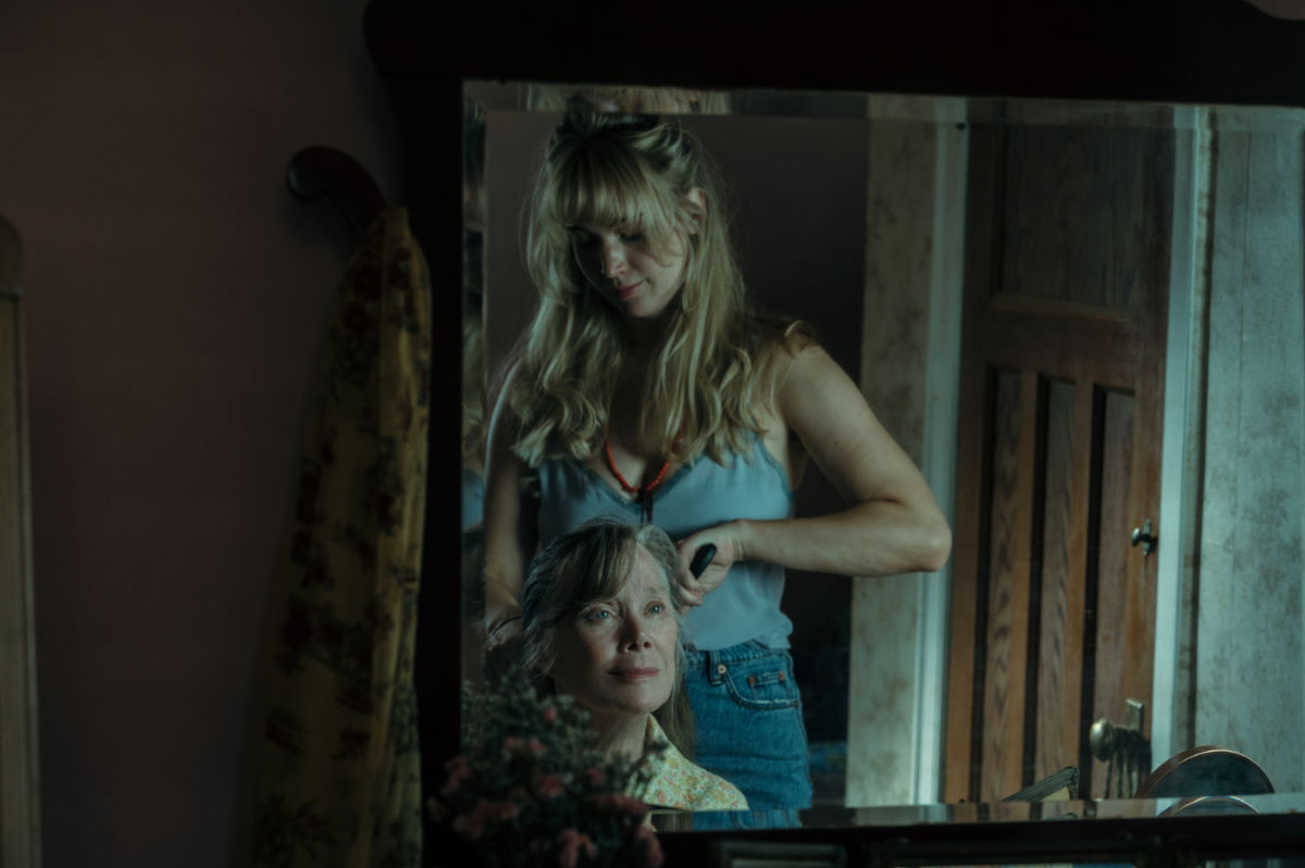 Jennifer Lawrence and Sissy Spacek