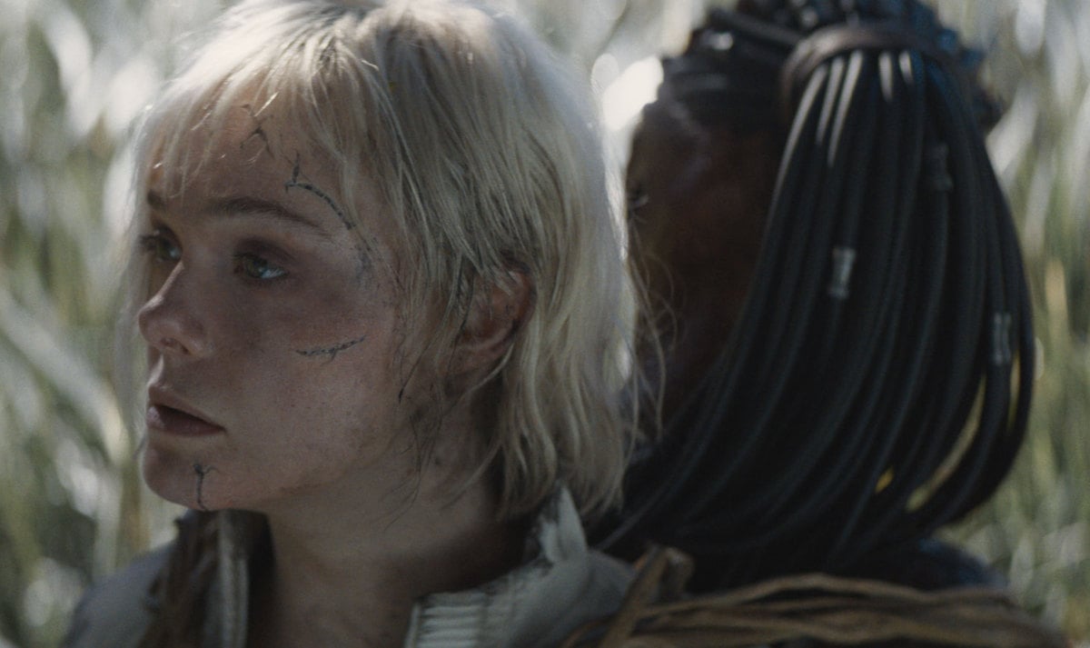 Elle Fanning as Thia and Dimitrius Schuster-Koloamatangi as Dek