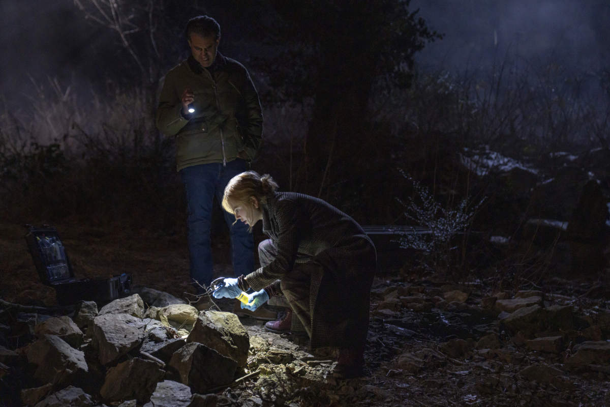 Detective Pete Marino (Bobby Cannavale), Kay Scarpetta (Nicole Kidman)