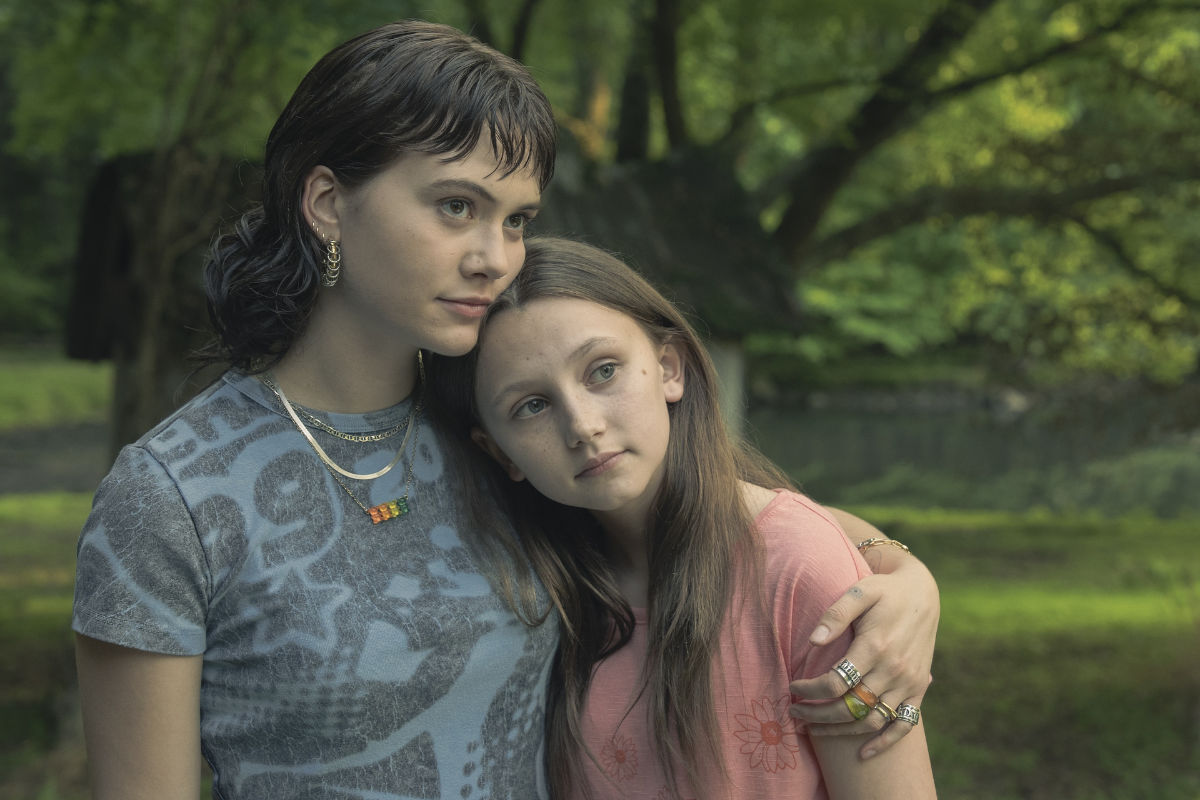 Emilia Jones, Kennedy Moyer