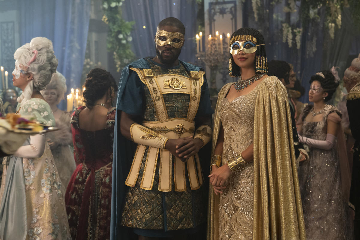 Martins Imhangbe as Will Mondrich, Emma Naomi as Alice Mondrich