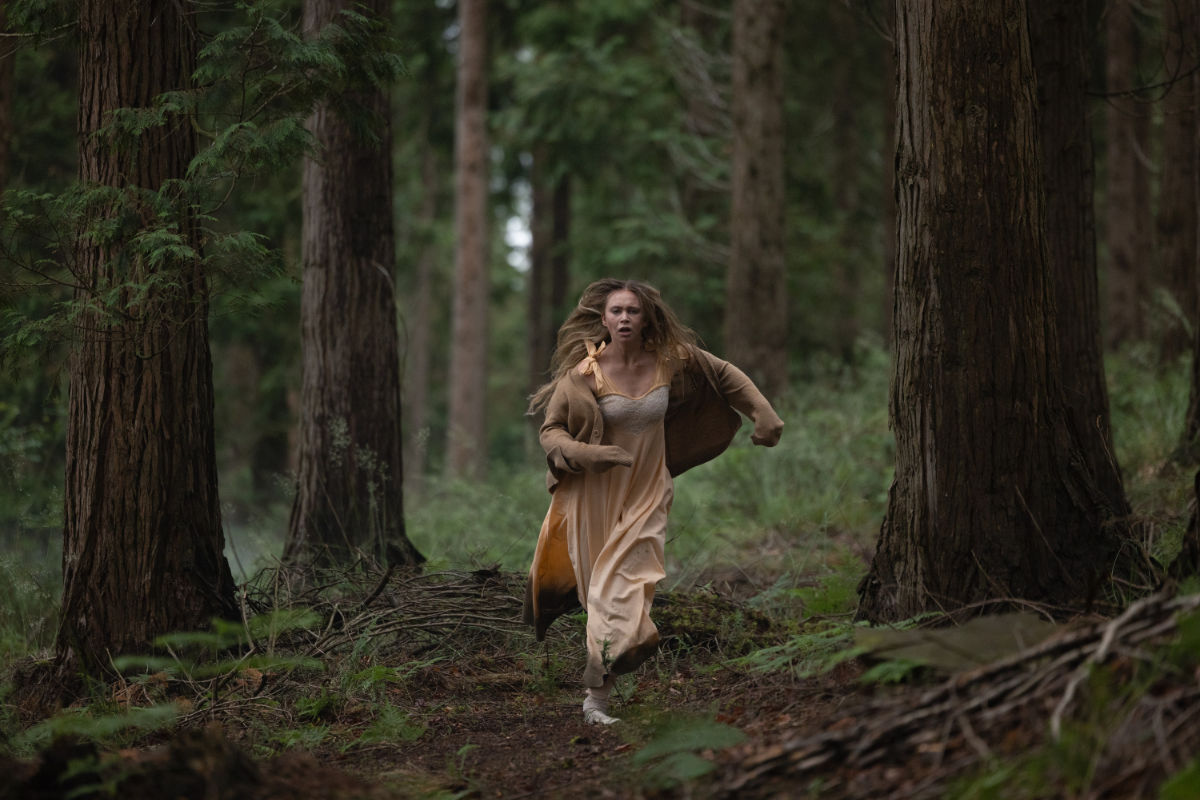 Lily Riser (TALLALUH EVANS)