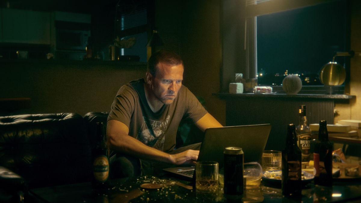 Tobias Santelmann as Harry Hole