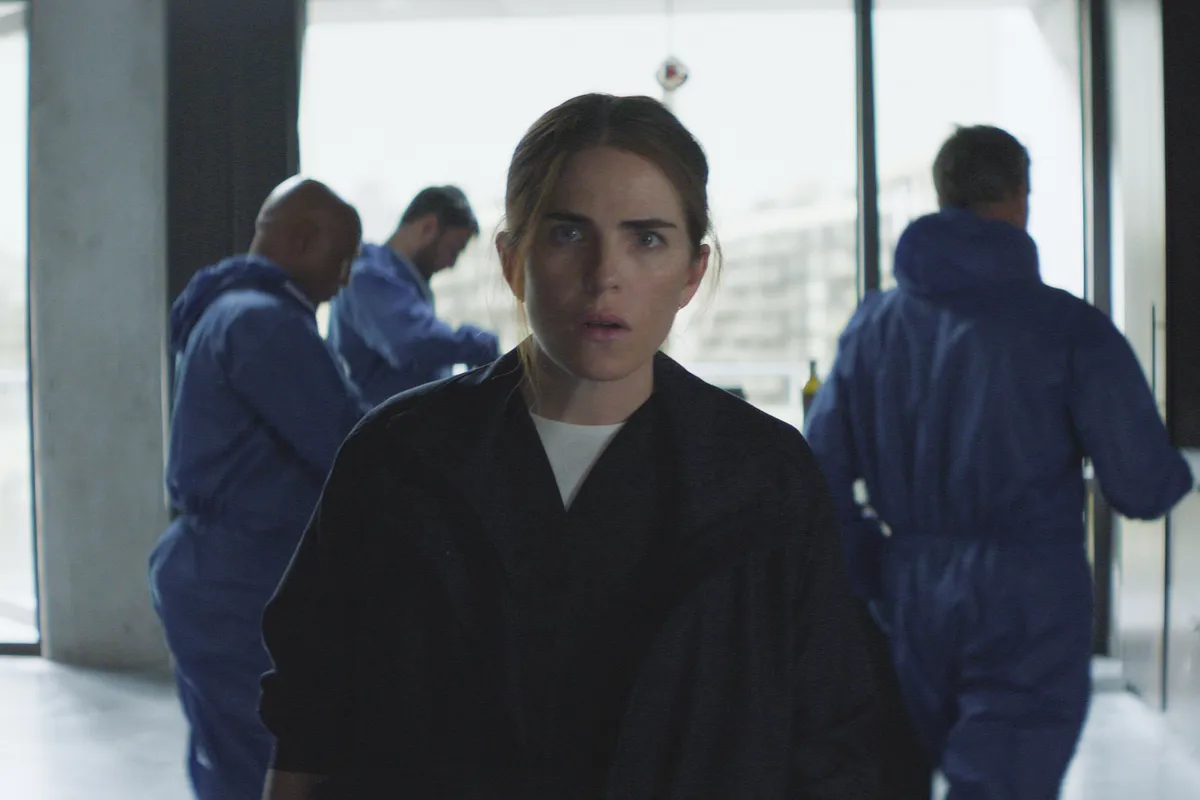 Karla Souza as Lee Reardon