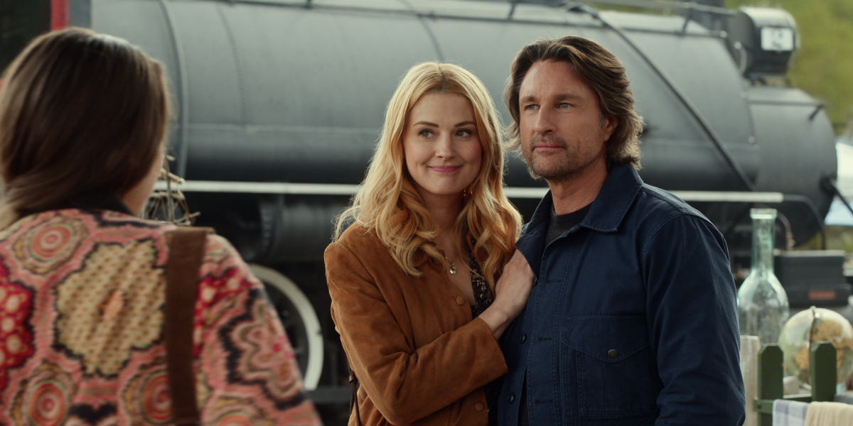 Alexandra Breckenridge as Melinda Monroe and Martin Henderson as Jack Sheridan in Episode #703 of Virgin River Season 7