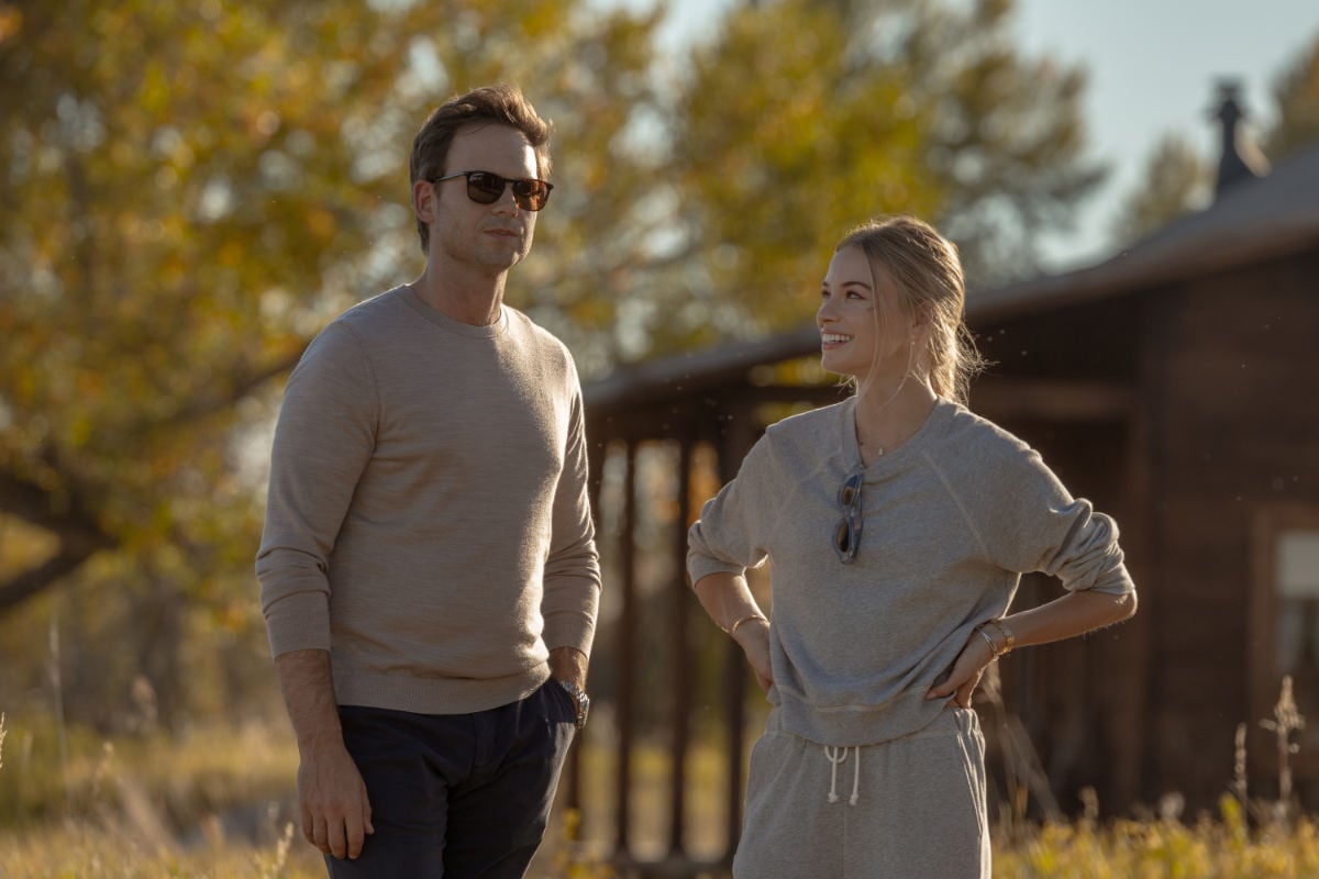 Patrick J Adams as Russell McIntosh, Elle Chapman as Paige McIntosh