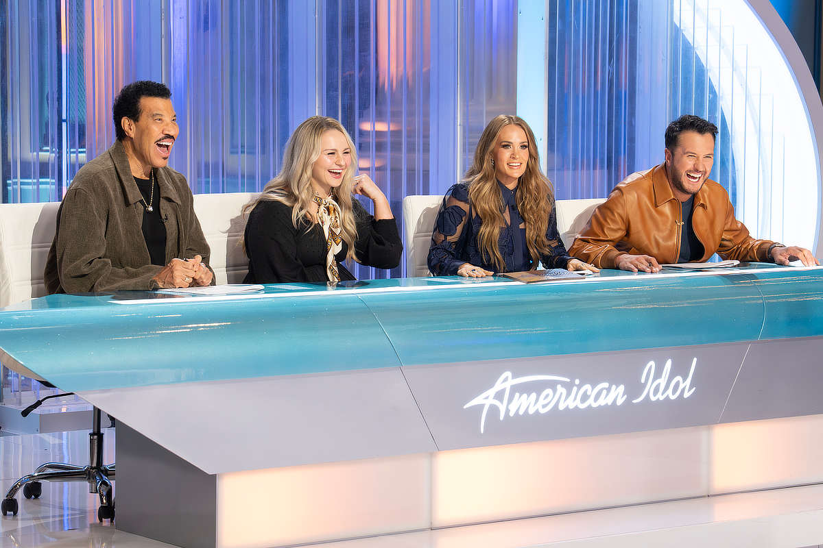 Lionel Richie, Carrie Underwood, and Luke Bryan