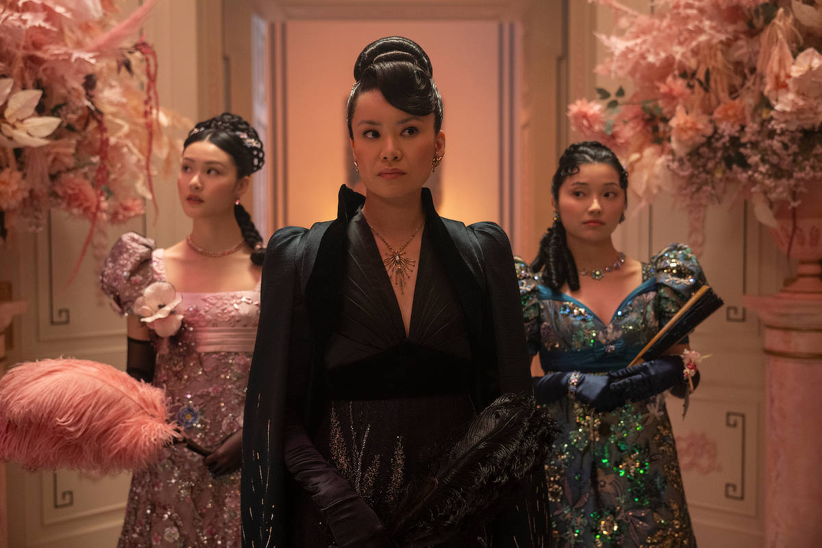Isabella Wei as Posy Li, Katie Leung as Lady Araminta Gun, Michelle Mao as Rosamund Li