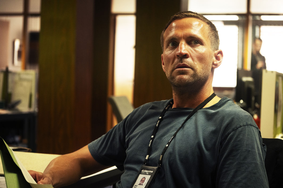 Tobias Santelmann as Harry Hole