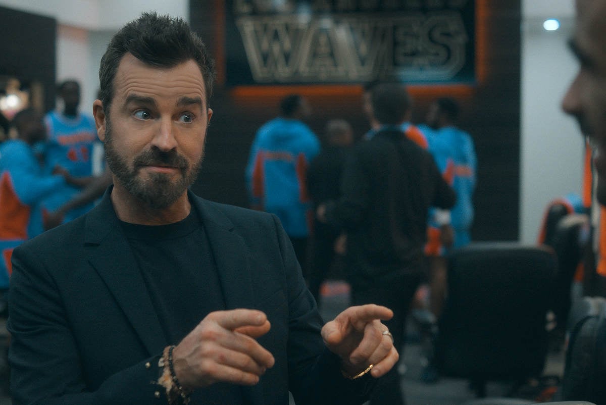Justin Theroux as Cam Gordon