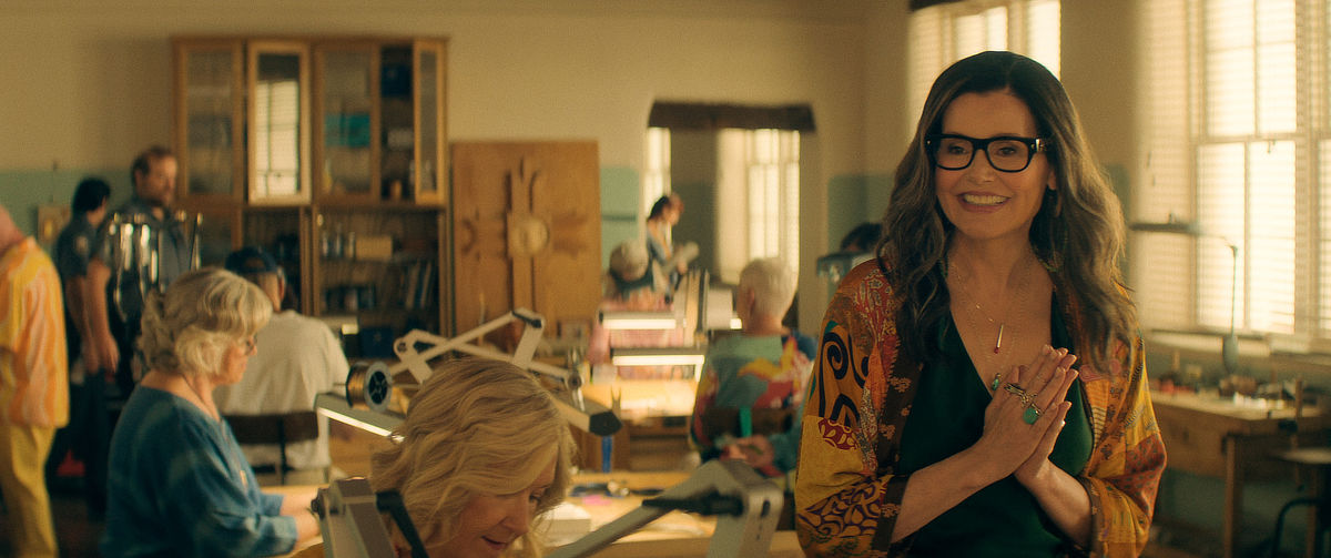 Geena Davis as Renee