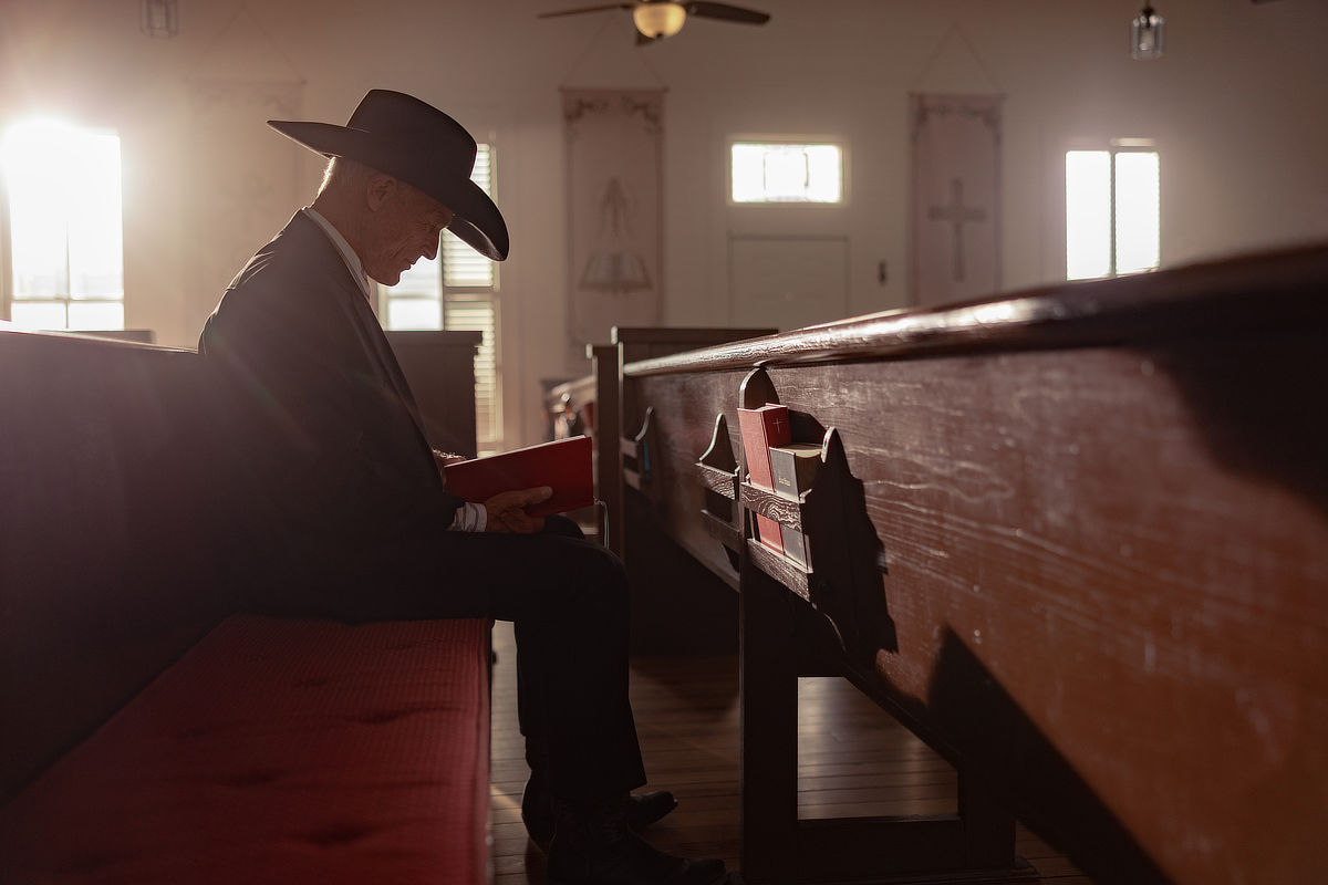 Ed Harris as Everett McKinney in Dutton Ranch