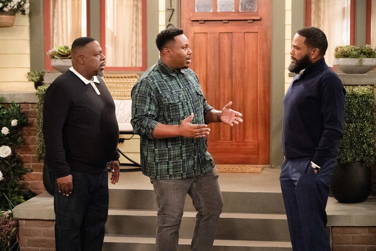 Cedric The Entertainer as Calvin, Marcel Spears as Marty and Anthony Anderson as Clancy