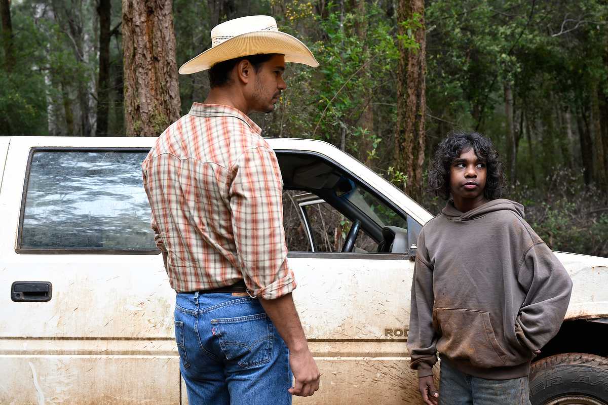 Mark Cole Smith as Detective Jay Swan