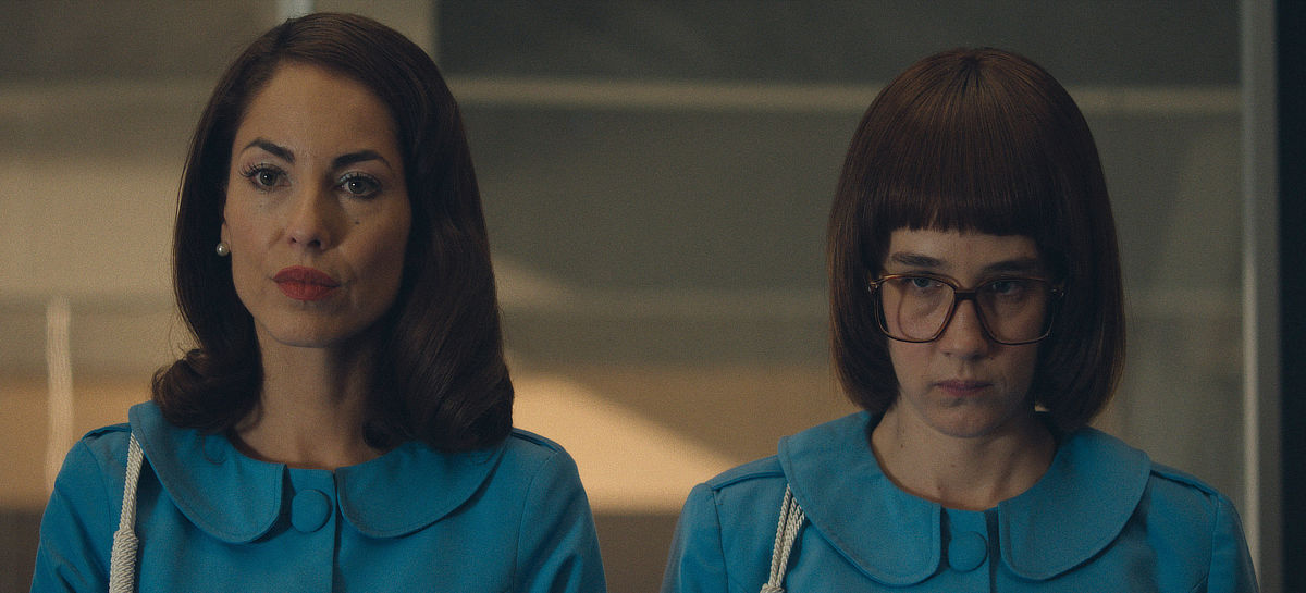 Bárbara Mori and Ximena Sariñana in Women in Blue