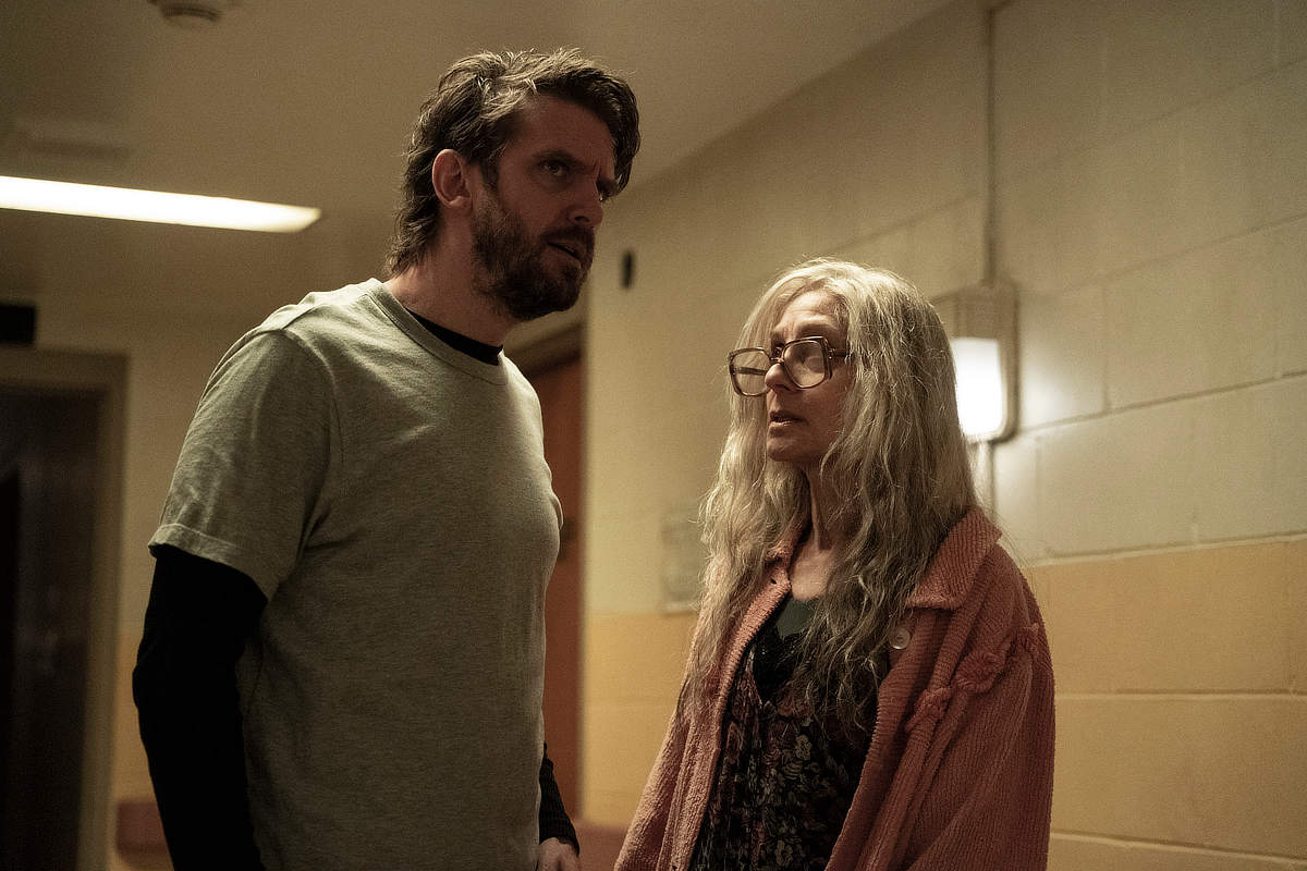 Dan Stevens and Judith Light