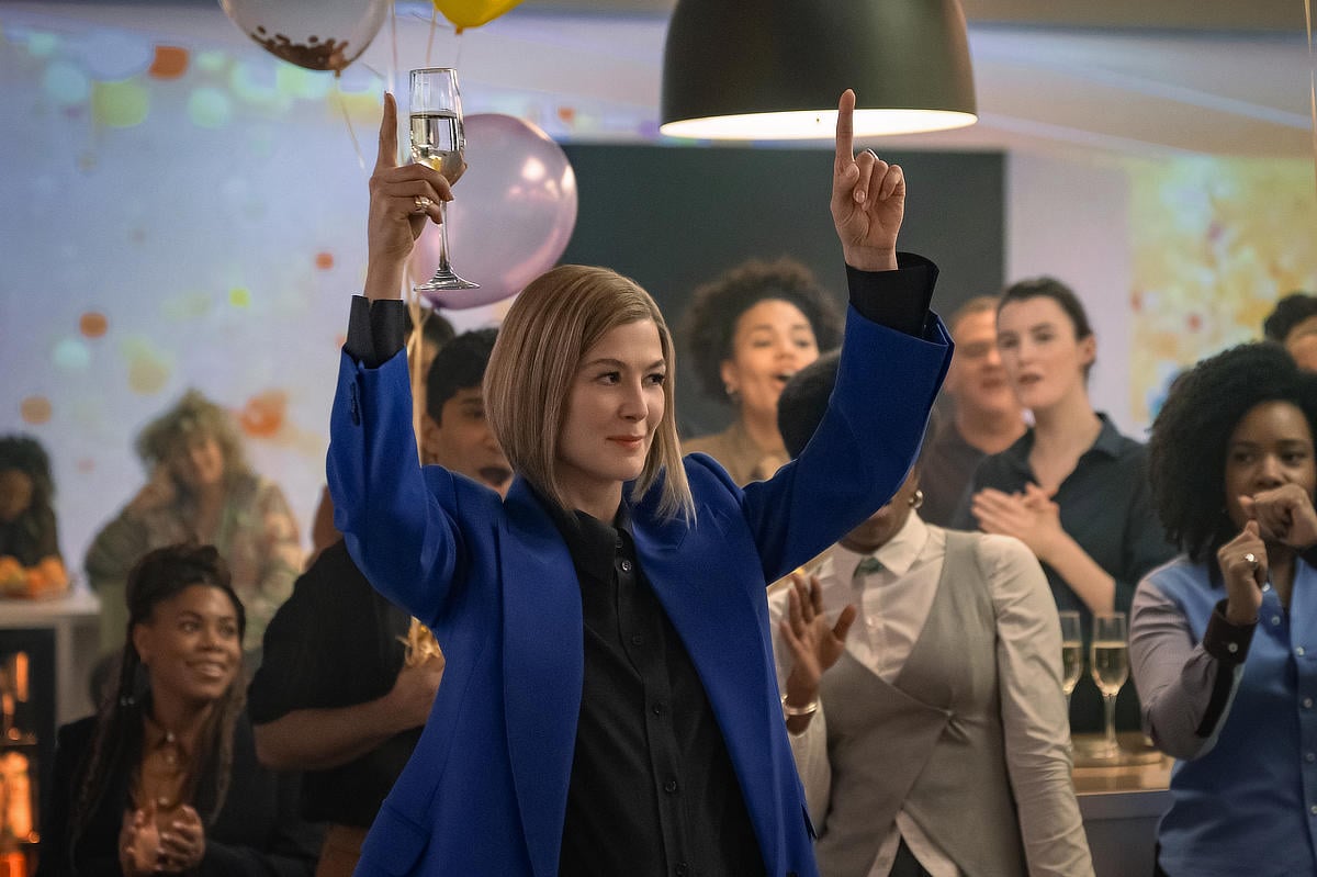 Rosamund Pike as Alex Fox and Weruche Opia as Ruby