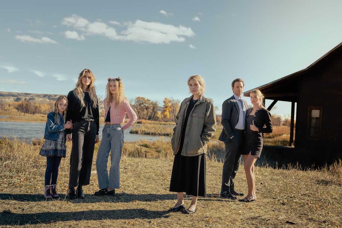 Alaina Pollack as Macy Reese, Beau Garrett as Abigail Reese, Amiah Miller as Brigitte Reese, Michelle Pfeiffer as Stacy Clyburn, Patrick J. Adams as Russell McIntosh, and Elle Chapman as Paige McIntosh