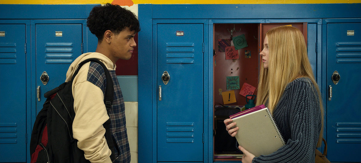 Merritt (Caleb Baumann), Flora (Leven Miranda)