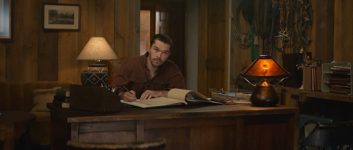 Casey W. Johnson as Kit